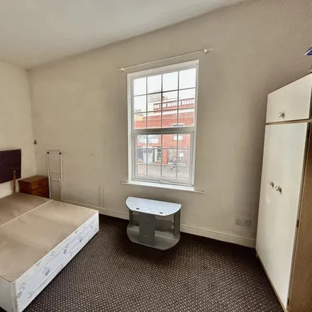 Image 8 - Horizon Blinds, 1 Oxford Street, Derby, DE1 2TE, United Kingdom - Apartment for rent
