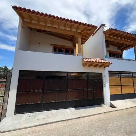 Buy this 3 bed house on Acapulco in 61600 Pátzcuaro, MIC