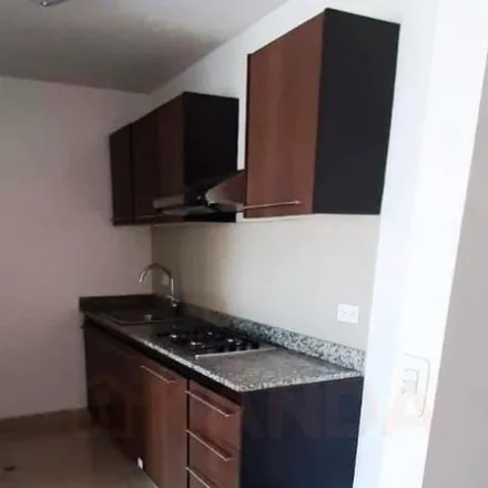 Rent this 2 bed apartment on Estacionamiento Correos del Ecuador in Japón, 170135