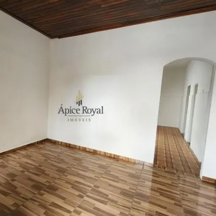 Rent this 3 bed house on Avenida Brasil in Centro, Extrema - MG