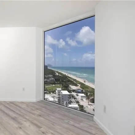 Image 3 - 7330 Ocean Terrace, Atlantic Heights, Miami Beach, FL 33141, USA - Condo for sale