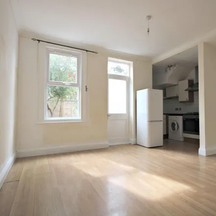 Rent this 2 bed apartment on Chapter Road in Dudden Hill, London
