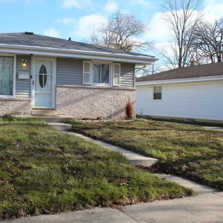 Buy this 3 bed house on 5804 West Boehlke Avenue in Milwaukee, WI 53223