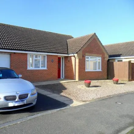 Buy this 2 bed house on Grebe Close in Sutton Bridge, PE12 9RY