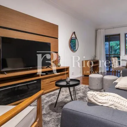 Rent this 1 bed apartment on Rua Vinícius de Moraes 51 in Ipanema, Rio de Janeiro - RJ