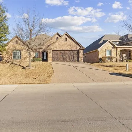 Rent this 4 bed house on Willow Crossing East in Willow Park, Parker County