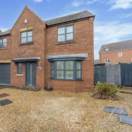 Buy this 5 bed house on Dunsil Road in Mansfield Woodhouse, NG19 7GA