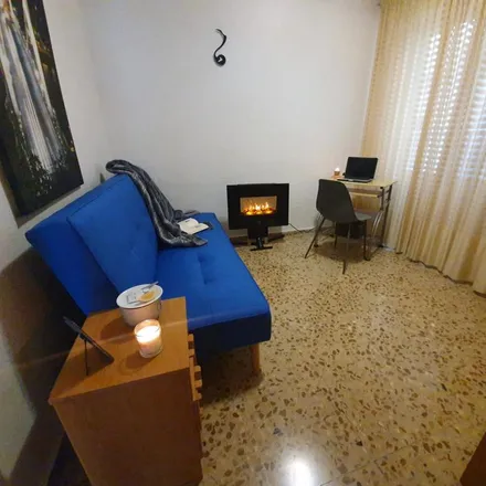 Rent this 4 bed apartment on La Lonja in Carrer Capitán Segarra / Calle Capitán Segarra, 10