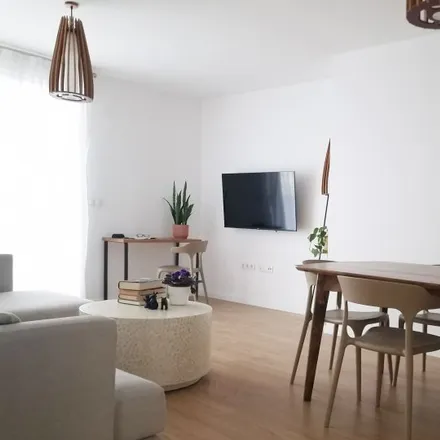 Image 1 - Carrer de l'Arquitecte Alfaro, 36, 46011 Valencia, Spain - Apartment for rent