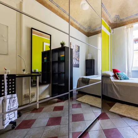 Image 8 - Via Silvio Pellico, 16 scala B, 10125 Turin Torino, Italy - Room for rent