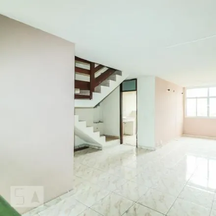 Rent this 3 bed apartment on Bloco 1 in Estrada do Cafundá, Tanque