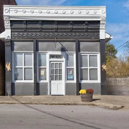 Image 2 - Citizens Deposit Bank, South Main Street, Mount Olivet, Robertson County, KY 41064, USA - House for sale