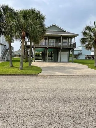 Buy this 3 bed house on unnamed road in Galveston, TX 77554