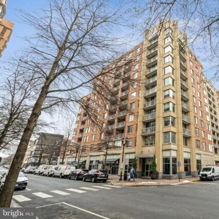 Image 3 - The Phoenix Condominium, 1020 North Highland Street, Arlington, VA 22201, USA - Condo for sale