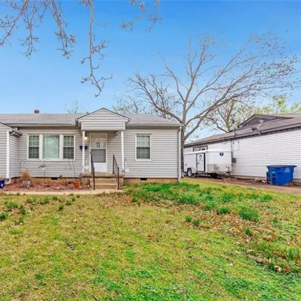Buy this 2 bed house on 1061 North Urbana Avenue in Tulsa, OK 74115