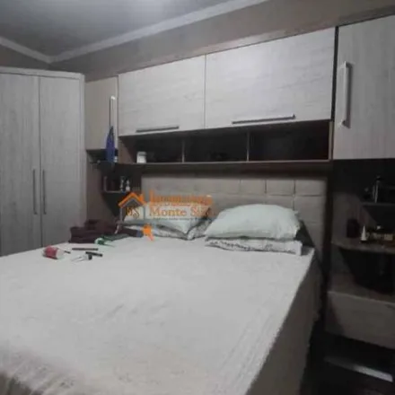 Buy this 3 bed house on Escola Estadual Pastor e Vereador Antônio Grotkowsky in Rua Belém 259, Jardim Novo Portugal