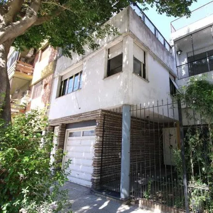 Buy this 3 bed house on Álvarez Jonte 2717 in Villa del Parque, C1416 EXL Buenos Aires