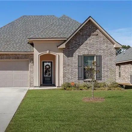 Buy this 3 bed house on 3002 Camellia Drive in Palm Lake, Slidell