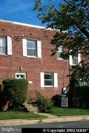 Rent this 3 bed house on 2947 Sycamore Street in Alexandria, VA 22305