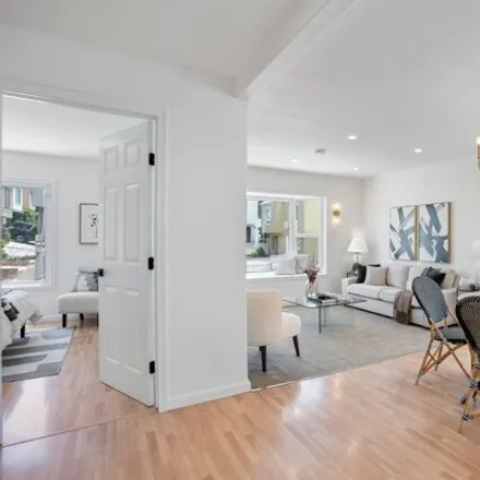 Image 6 - 260 Ordway St, San Francisco, California, 94134 - House for sale