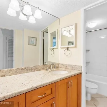 Image 7 - Alhambra Street, Birch Ocean Front, Fort Lauderdale, FL 33304, USA - Condo for sale