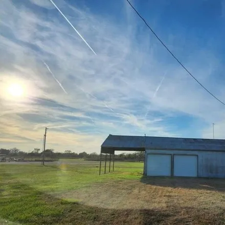 Buy this studio house on 2899 South Santa Fe Avenue in Chanute, Neosho County