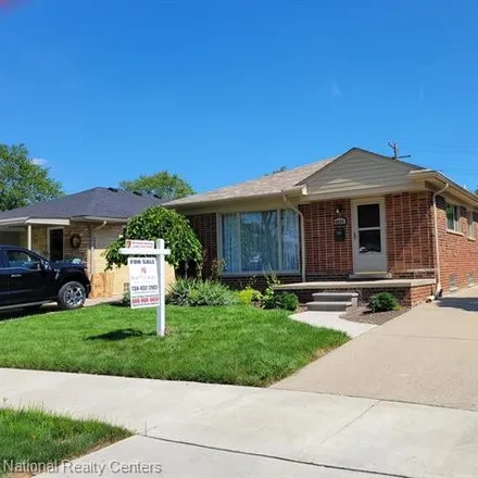 Buy this 3 bed house on 9439 Marlborough Avenue in Allen Park, MI 48101