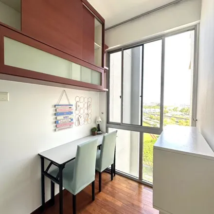 Rent this 1 bed apartment on Ang Mo Kio Central 3 in Singapore 567743, Singapore