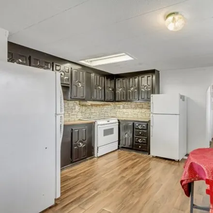 Image 5 - 3354 Coventry Park Drive, West Valley City, UT 84119, USA - Apartment for sale