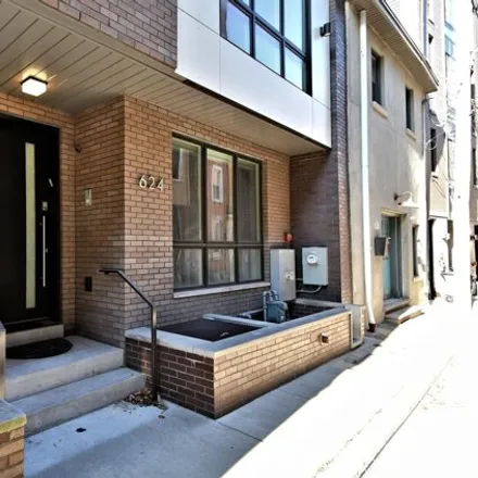 Image 3 - 668 North Bodine Street, Philadelphia, PA 19123, USA - Condo for sale