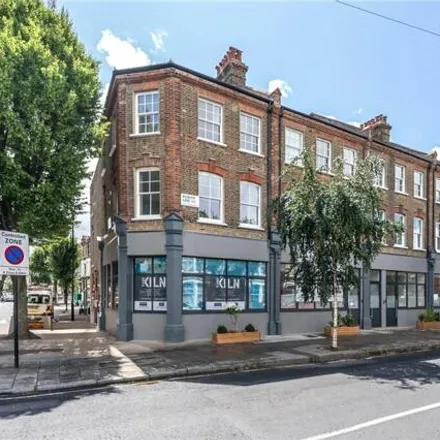 Buy this 1 bed townhouse on 4 Allington Road in London, W10 4AY