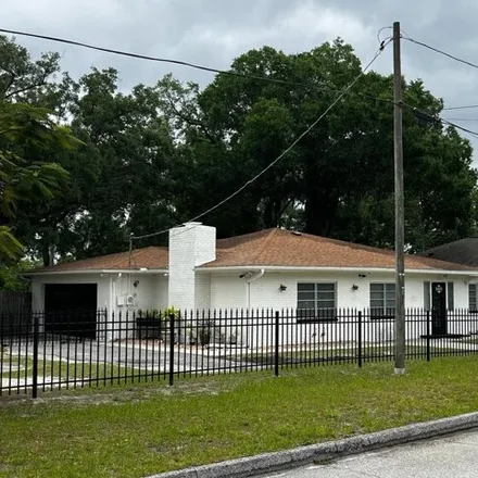 Buy this 3 bed house on 1813 East Knollwood Street in Altamonte Heights, Tampa