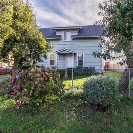 Buy this 3 bed house on 279 South 68th Street in Hillsdale, Tacoma