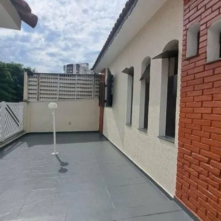 Buy this 3 bed house on Escola Estadual Professora Professora Iracema de Barros Bertolaso in Rua Americana 136, Jardim Haydeé