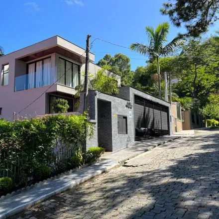 Buy this 5 bed house on Rua João Bauer Júnior in Cabeçudas, Itajaí - SC