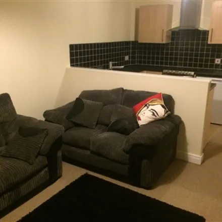 Image 4 - Sanderson Close, Hull, HU5 3DH, United Kingdom - Apartment for rent