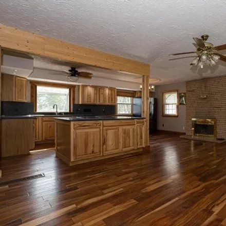 Image 5 - 3422 East Harbor Drive, Pleasant Valley Township, Bettendorf, IA 52722, USA - House for sale