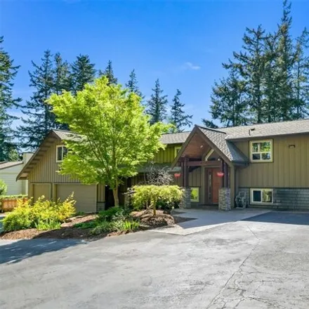 Buy this 5 bed house on 428 Fieldston Road in Bellingham, WA 98225