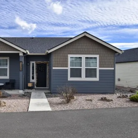 Buy this 2 bed house on Northwest Varnish Avenue in Redmond, OR 91156