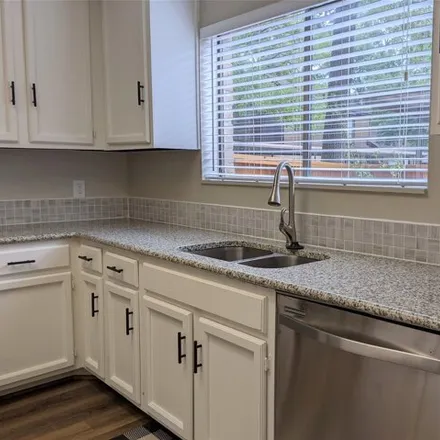 Rent this 2 bed condo on 11711 Memorial Dr Apt 403 in Houston, Texas