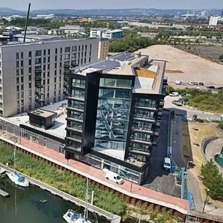 Buy this 1 bed apartment on Cardiff Marina in Cogan Spur, Cardiff