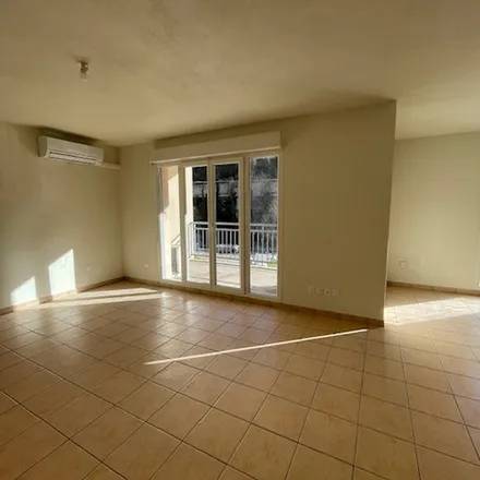 Image 2 - 7 Rue Lafayette, 38200 Vienne, France - Apartment for rent