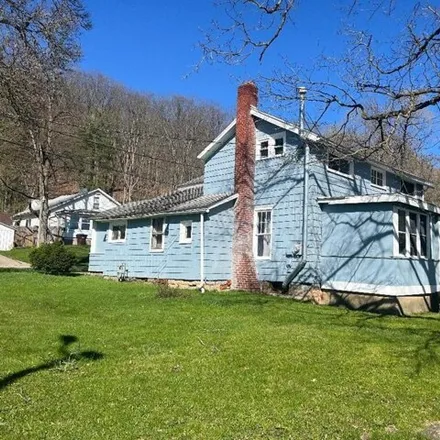 Image 1 - East Central Avenue, Titusville, PA 16354, USA - House for sale