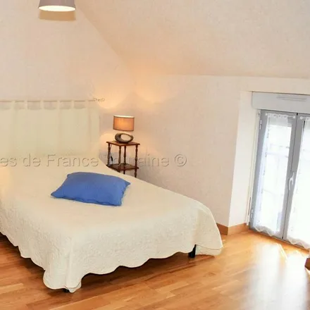 Rent this 3 bed townhouse on Aire de Sainte Maure de Touraine in 37800 Saint-Épain, France
