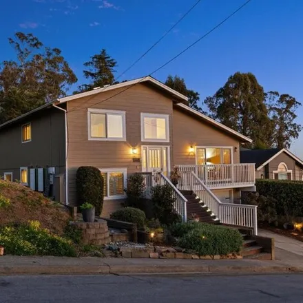 Buy this 3 bed house on 460 El Granada Boulevard in El Granada, San Mateo County