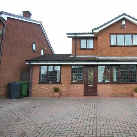 Buy this 4 bed house on 9 Mere View in Shelfield, WS4 1XF