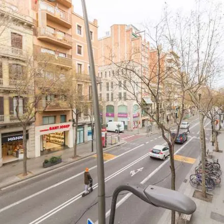 Image 8 - Carrer de Gaiarre, 08001 Barcelona, Spain - Apartment for rent