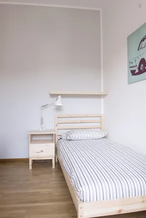 Rent this 5 bed room on Grazia Leon in Corso di Porta Vittoria, 20135 Milan MI