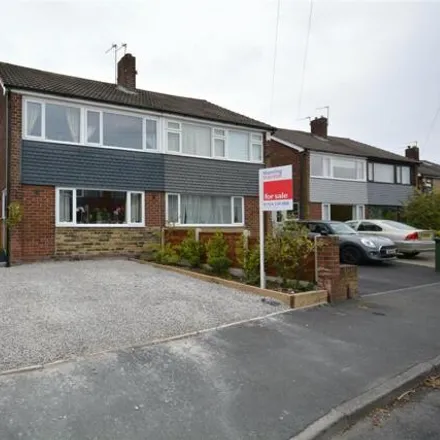 Buy this 3 bed duplex on 46 Victoria Way in Newton Hill, WF1 2NB