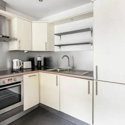 Image 7 - Dickinson Court, 15 Brewhouse Yard, London, EC1V 4JX, United Kingdom - Apartment for rent